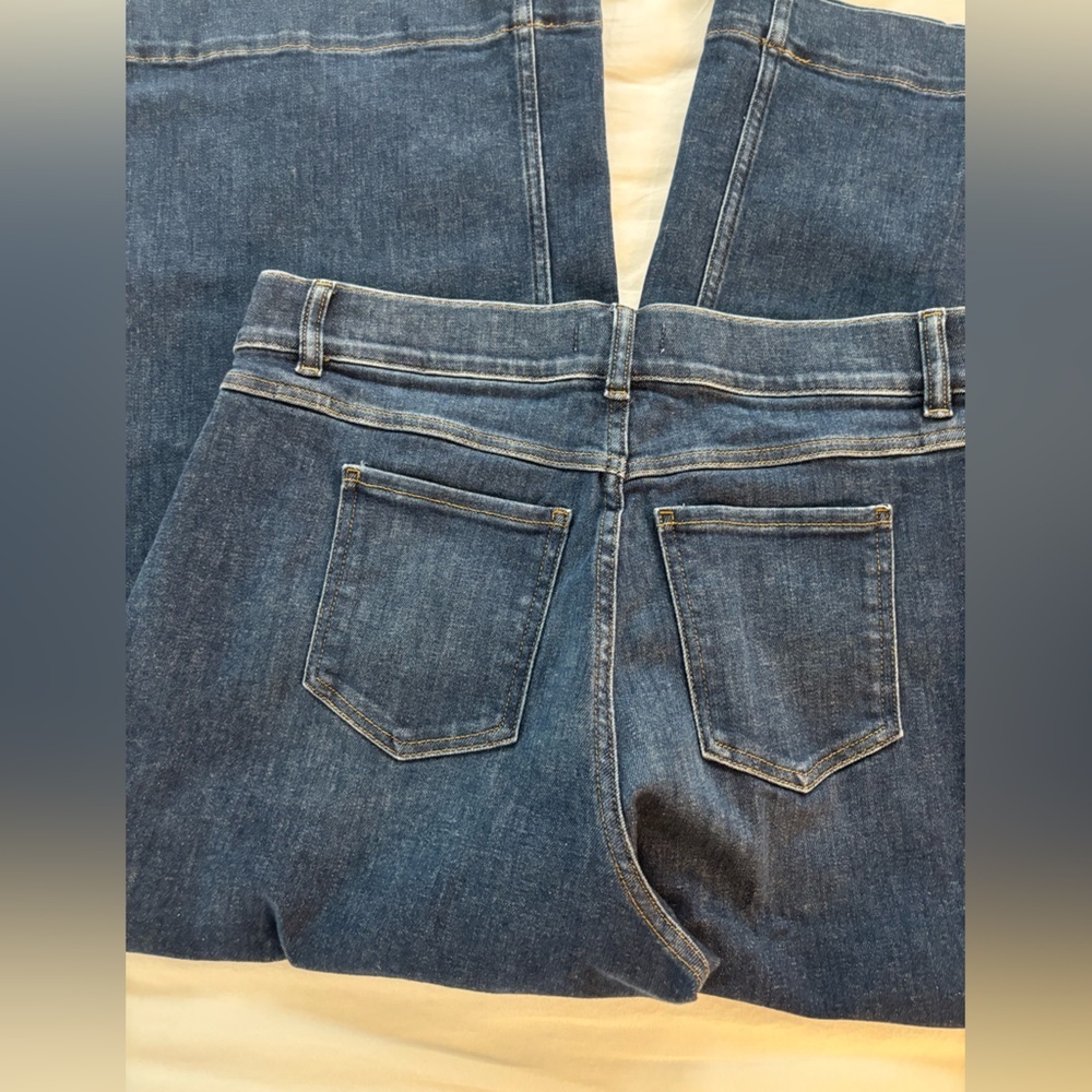 SPANX Dark Blue Flare & Wide Leg Cropped Jeans NWOT - Picture 6 of 10